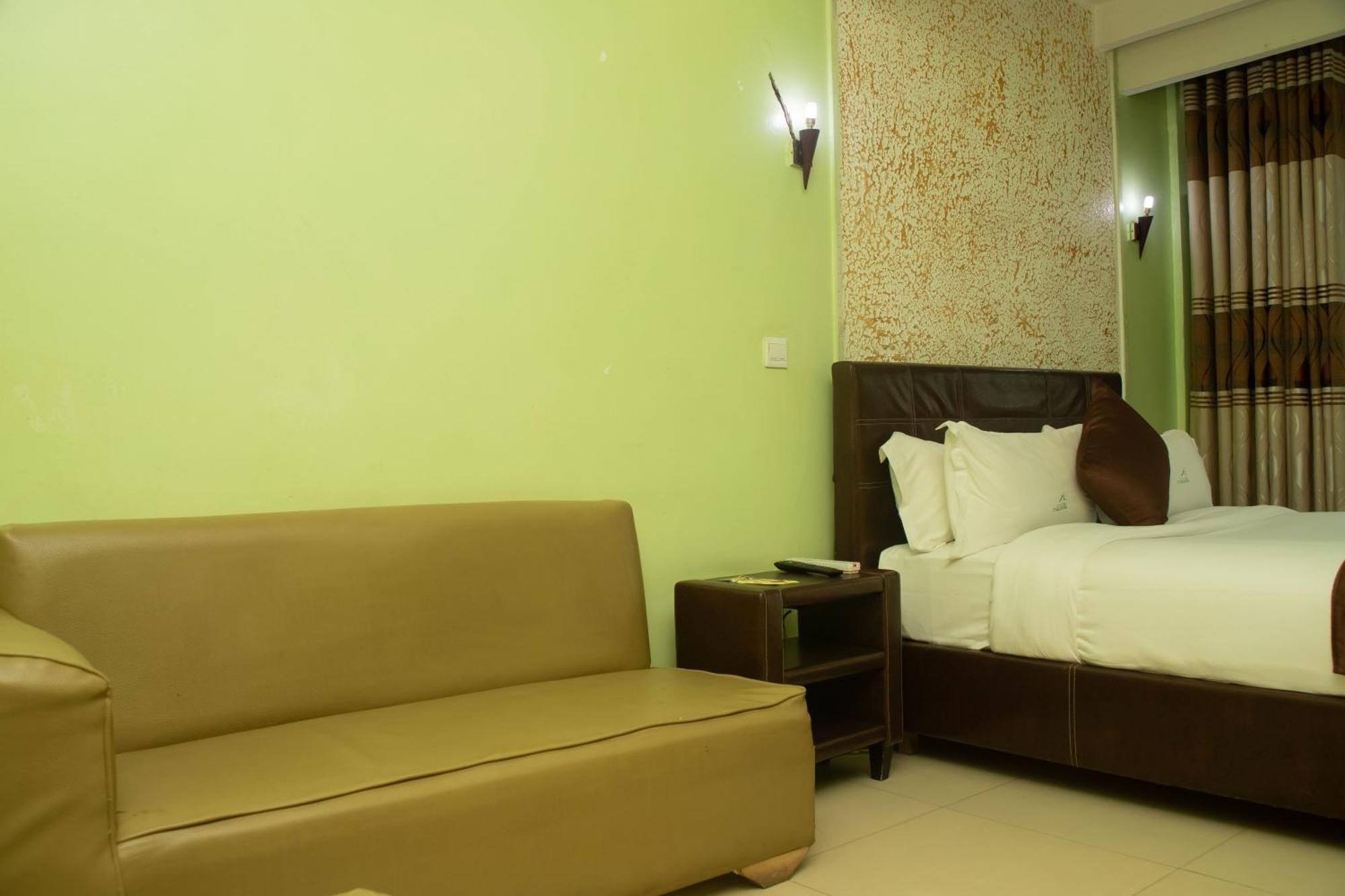 Legacy Hotel And Conference Centre Ltd ناكورو المظهر الخارجي الصورة