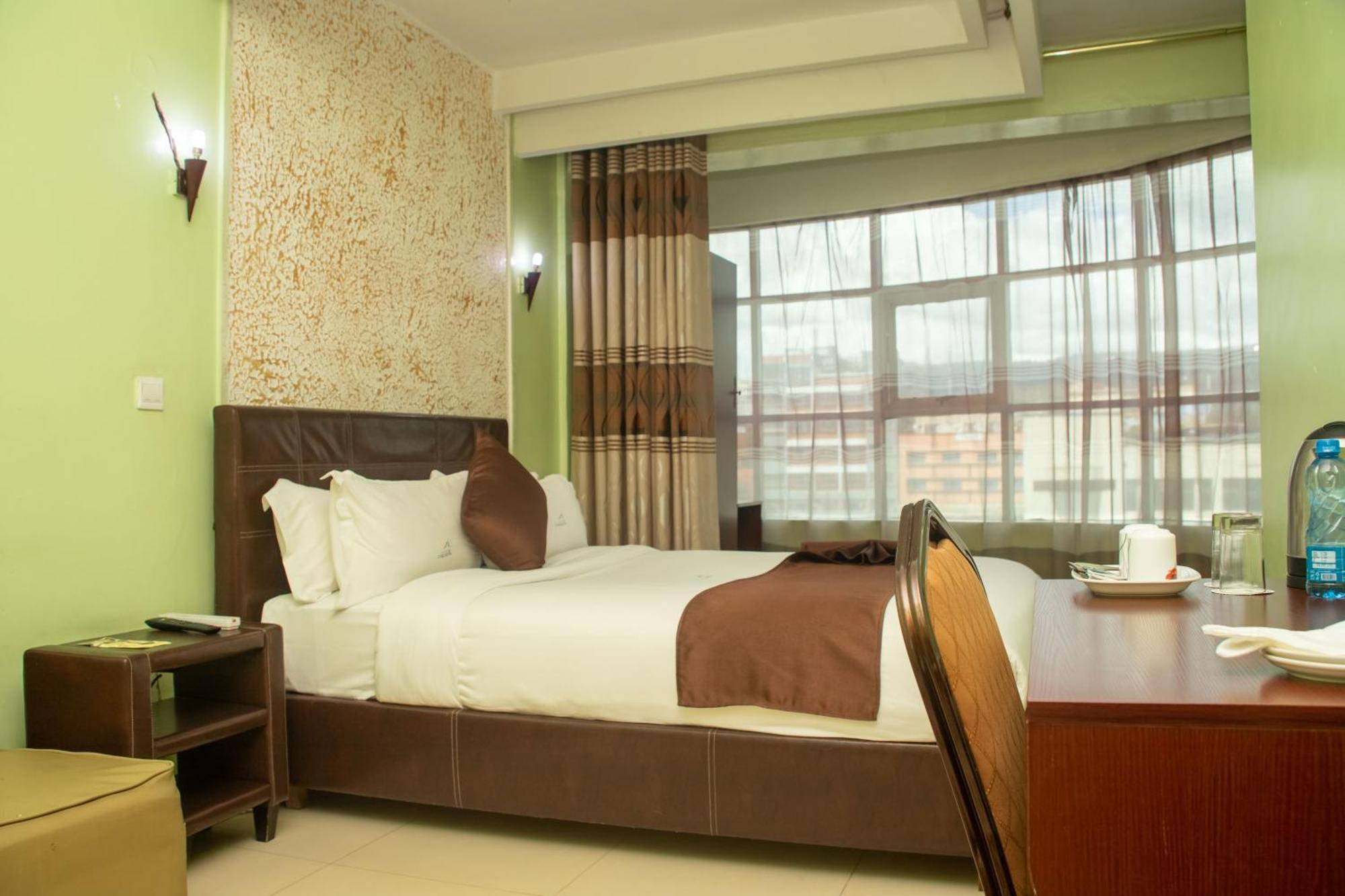 Legacy Hotel And Conference Centre Ltd ناكورو المظهر الخارجي الصورة