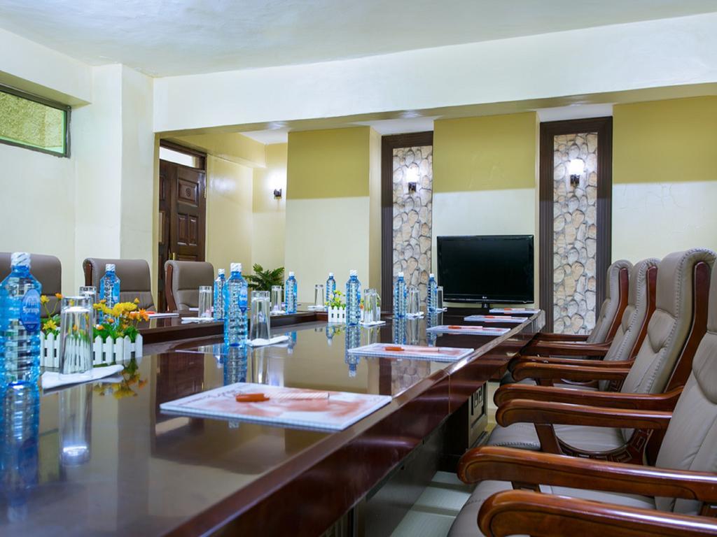 Legacy Hotel And Conference Centre Ltd ناكورو المظهر الخارجي الصورة
