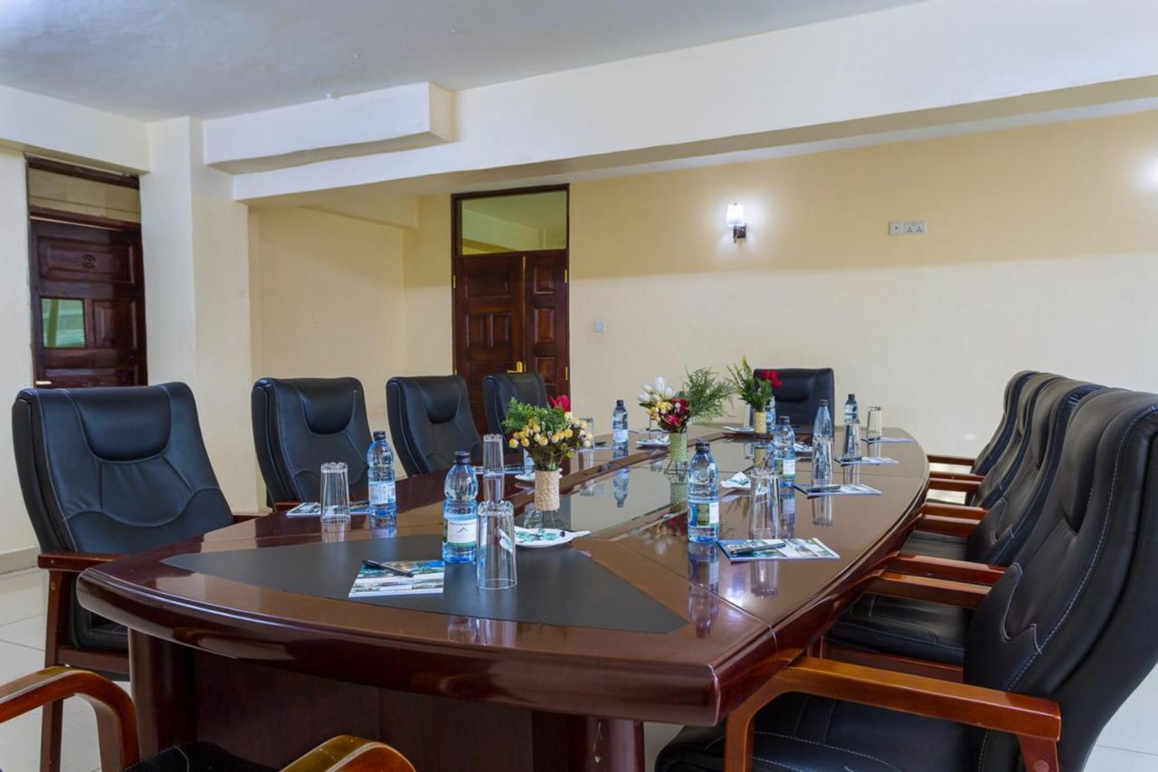 Legacy Hotel And Conference Centre Ltd ناكورو المظهر الخارجي الصورة